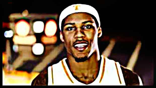 ジャーネル・ストークスがNBAドラフト参加を表明か