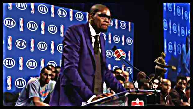 ケビン・デュラントがNBA2013-14シーズンのMVPに輝く